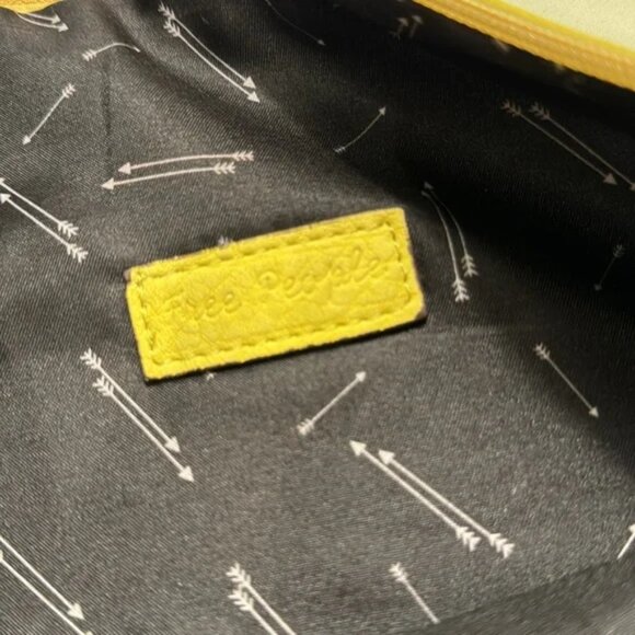 Free People Yellow Clutch - Picture 3 of 6